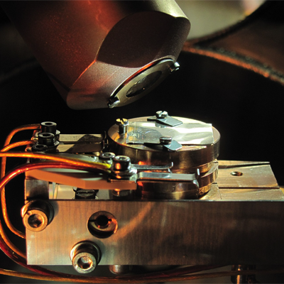 光之轨迹：揭秘分光光度计的进化之路